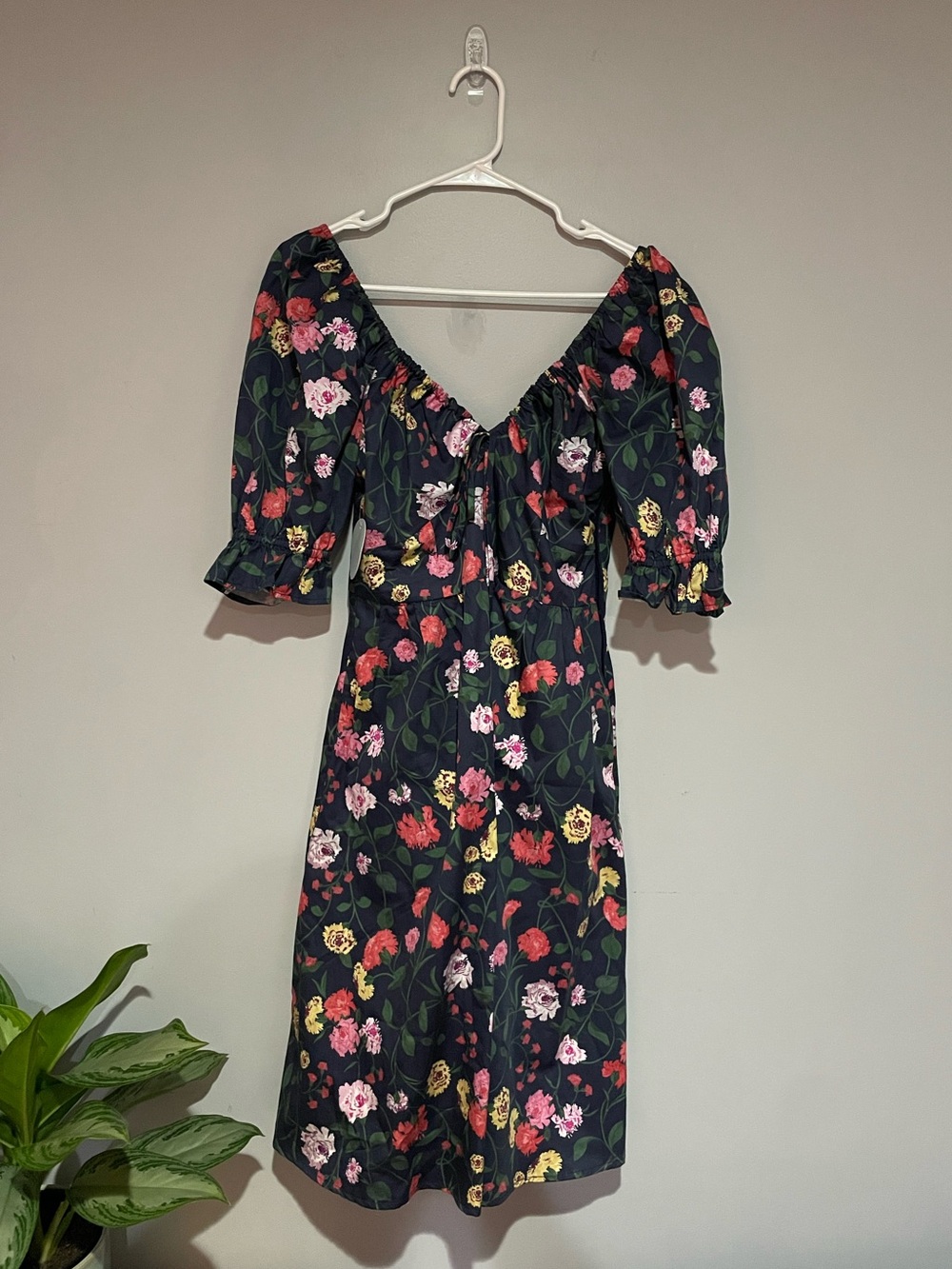 Hill House - Ophelia Dress - Navy Multi Peony Floral Puff-Sleeve Midi Dress